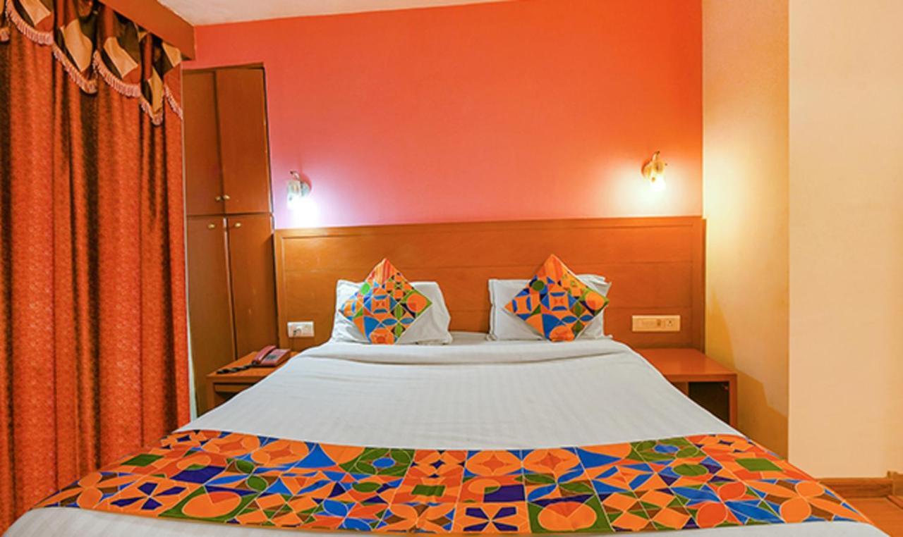 แฟบโฮเต็ล เขมส์ อูตี้ Hotel ภายนอก รูปภาพ